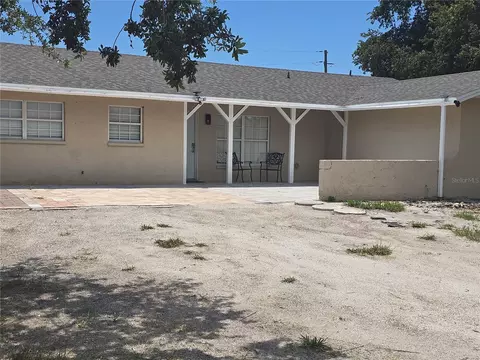 537 Melody Cir, Sarasota, FL 34237