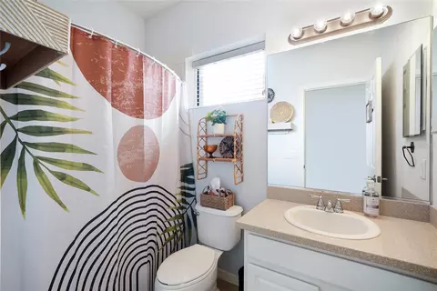 Bath - 7258 Hamilton Rd, Bradenton, FL 34209 photo 2 of 2