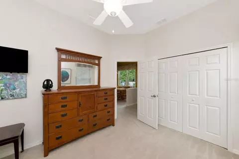 Bedroom - 5720 43rd Ct E, Bradenton, FL 34203 photo 6 of 9