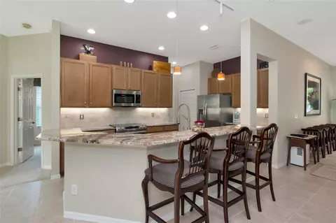 Kitchen - 5720 43rd Ct E, Bradenton, FL 34203 photo 1 of 5