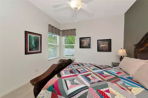 Bedroom - 5720 43rd Ct E, Bradenton, FL 34203 photo 8 of 9