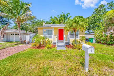 907 18th Ave W, Palmetto, FL 34221
