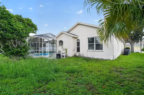 Exterior - 13126 Prestwick Dr, Riverview, FL 33579 photo 3 of 8
