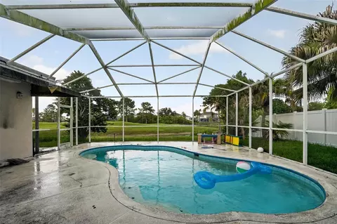 Exterior - 13126 Prestwick Dr, Riverview, FL 33579 photo 4 of 8