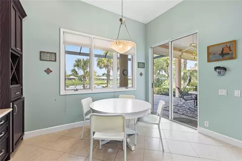Dining - 5256 E 88th St, Bradenton, FL 34211 photo 3 of 4