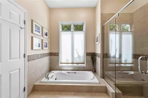 Bath - 5256 E 88th St, Bradenton, FL 34211 photo 3 of 4
