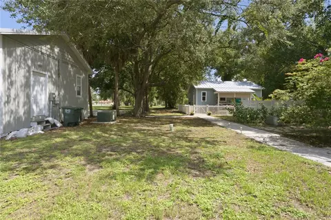 Exterior - 559 18th St E, Bradenton, FL 34208 photo 14 of 17