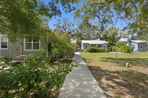 Exterior - 559 18th St E, Bradenton, FL 34208 photo 15 of 17