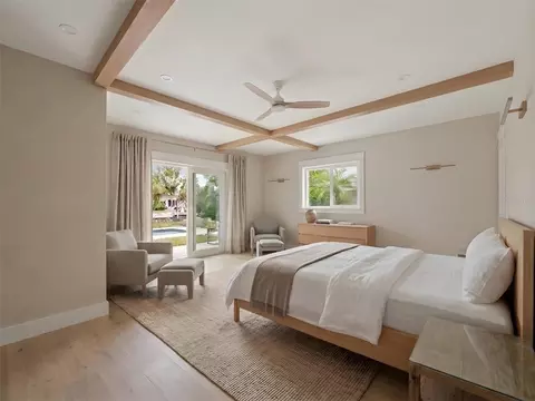 Bedroom - 525 Sloop Ln, Longboat Key, FL 34228 photo 1 of 3