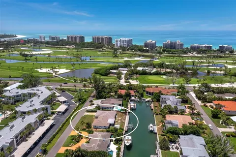 View/Area - 525 Sloop Ln, Longboat Key, FL 34228 photo 9 of 11