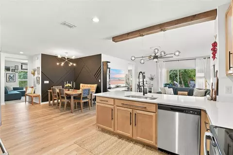 Kitchen - 5501 Sabal Dr, Saint Cloud, FL 34771 photo 1 of 5
