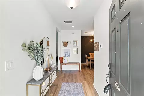 Entry Way - 5501 Sabal Dr, Saint Cloud, FL 34771 photo 1 of 1