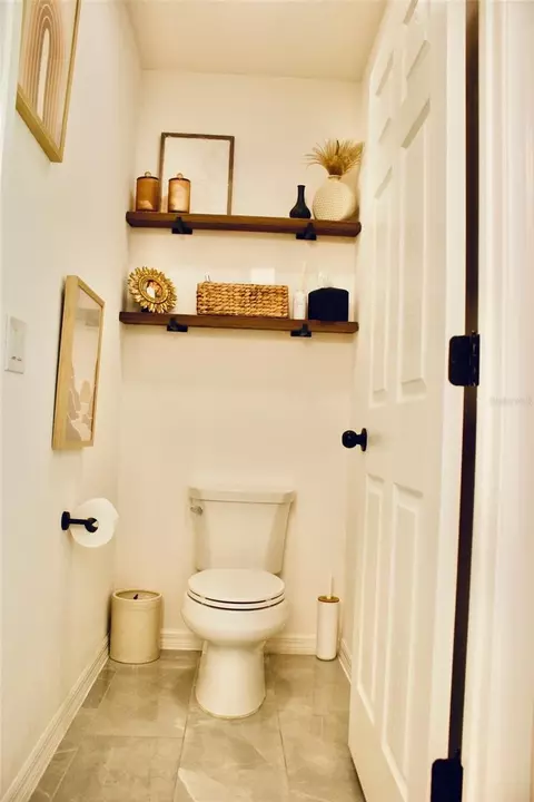 Bath - 5501 Sabal Dr, Saint Cloud, FL 34771 photo 7 of 11