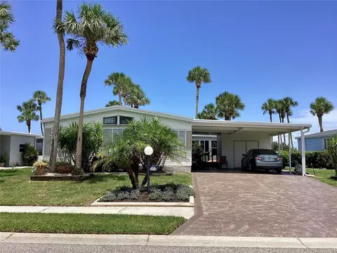 8451 Imperial Cir, Palmetto, FL 34221