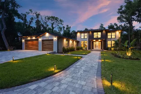 3325 Webber Woods Dr, Sarasota, FL 34240