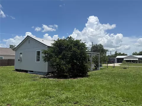 326 E Whidden St, Arcadia, FL 34266 photo 5