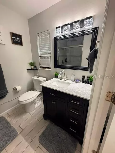 Bath - 3210 23rd Ave W, Bradenton, FL 34205 photo 1 of 5