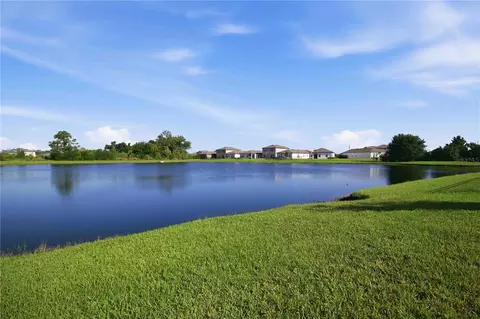 View/Area - 8715 Sunshower Pl, Parrish, FL 34219 photo 2 of 9