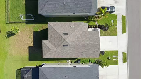View/Area - 8715 Sunshower Pl, Parrish, FL 34219 photo 7 of 9