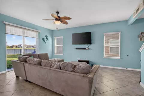 Living - 8715 Sunshower Pl, Parrish, FL 34219 photo 2 of 2