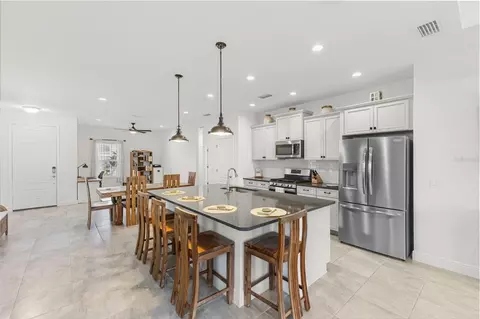 Kitchen - 13840 Old Creek Ct, Parrish, FL 34219 photo 2 of 6