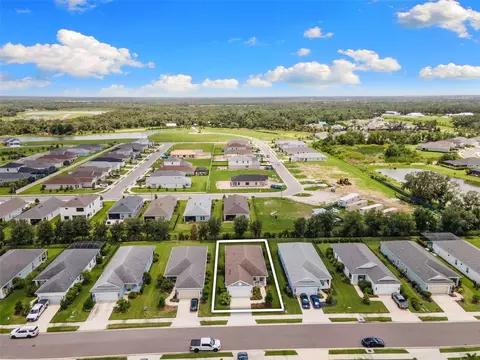 View/Area - 13840 Old Creek Ct, Parrish, FL 34219 photo 10 of 11