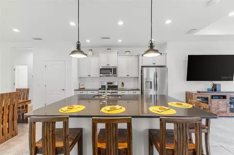 Kitchen - 13840 Old Creek Ct, Parrish, FL 34219 photo 3 of 6