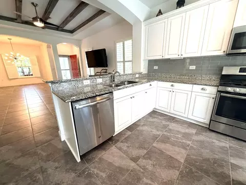 10806 Pine Bluff Gln, Parrish, FL 34219 photo 13