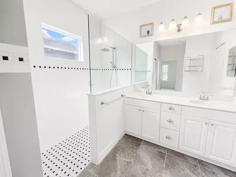 10806 Pine Bluff Gln, Parrish, FL 34219 photo 9