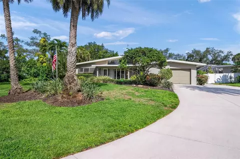 7616 Cove Ter, Sarasota, FL 34231
