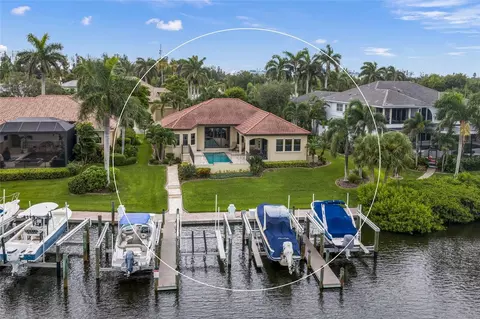 Exterior - 4110 Commodore Blvd, Cortez, FL 34215 photo 11 of 14
