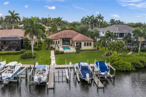 Exterior - 4110 Commodore Blvd, Cortez, FL 34215 photo 14 of 14