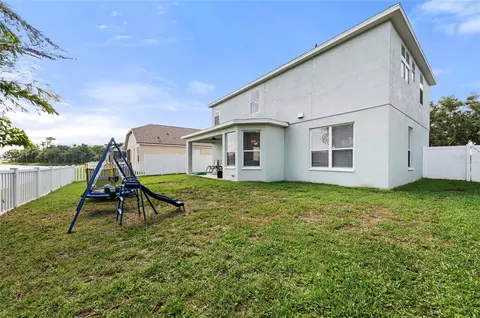 Exterior - 5224 58th Ter E, Bradenton, FL 34203 photo 3 of 4