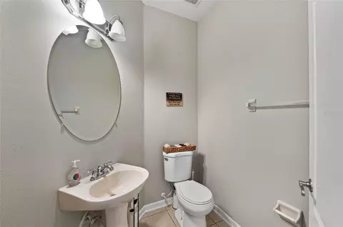 Bath - 5224 58th Ter E, Bradenton, FL 34203 photo 7 of 7