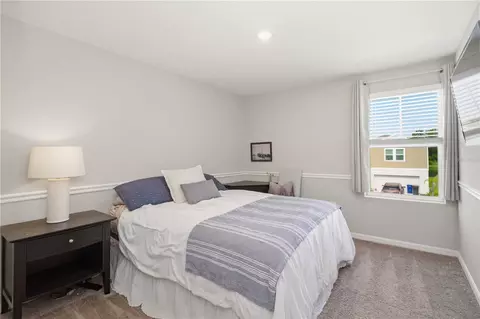 Bedroom - 7716 Twinleaf Ter, Parrish, FL 34219 photo 3 of 5