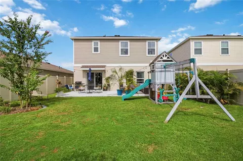 Exterior - 7716 Twinleaf Ter, Parrish, FL 34219 photo 6 of 8