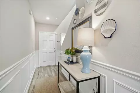 Entry Way - 7716 Twinleaf Ter, Parrish, FL 34219 photo 7 of 7
