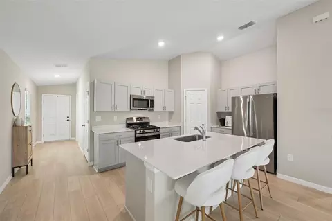 Kitchen - 7728 Twinleaf Ter, Parrish, FL 34219 photo 1 of 5