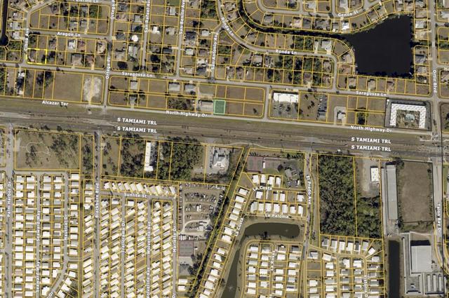 S Tamiami Trail, North Port, FL 34287