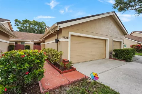 5723 Monte Rosso Rd, Sarasota, FL 34243