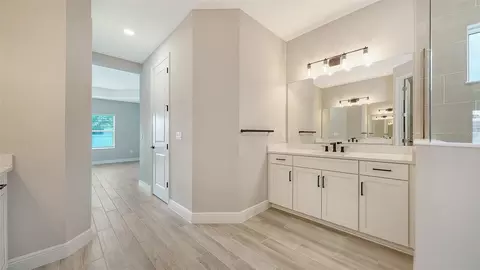 Bath - 8063 Anthirium Loop, Sarasota, FL 34240 photo 3 of 6