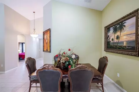 Dining - 12344 Lavender Loop, Bradenton, FL 34212 photo 2 of 4