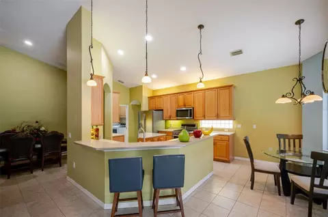 Kitchen - 12344 Lavender Loop, Bradenton, FL 34212 photo 2 of 5