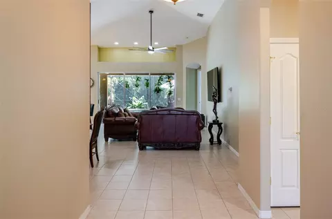 Entry Way - 12344 Lavender Loop, Bradenton, FL 34212 photo 3 of 4