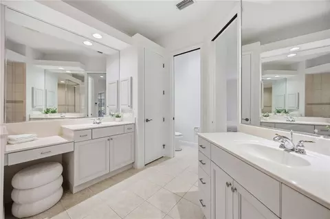 Bath - 903 Tranquility Cir, Osprey, FL 34229 photo 2 of 4