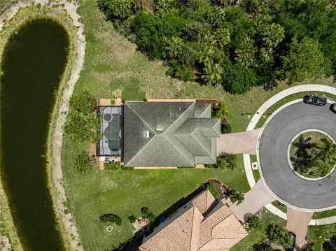View/Area - 11691 Breadfruit Ln, Venice, FL 34292 photo 8 of 21