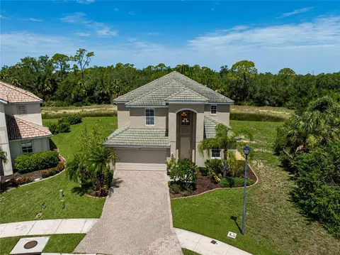 View/Area - 11691 Breadfruit Ln, Venice, FL 34292 photo 7 of 21