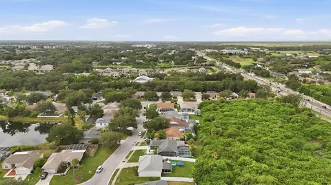 View/Area - 306 111th St E, Bradenton, FL 34212 photo 4 of 5