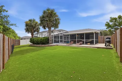 Exterior - 306 111th St E, Bradenton, FL 34212 photo 3 of 10