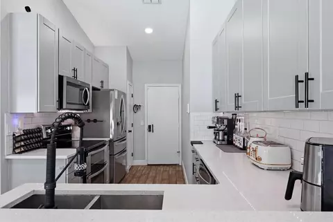 Kitchen - 306 111th St E, Bradenton, FL 34212 photo 1 of 4